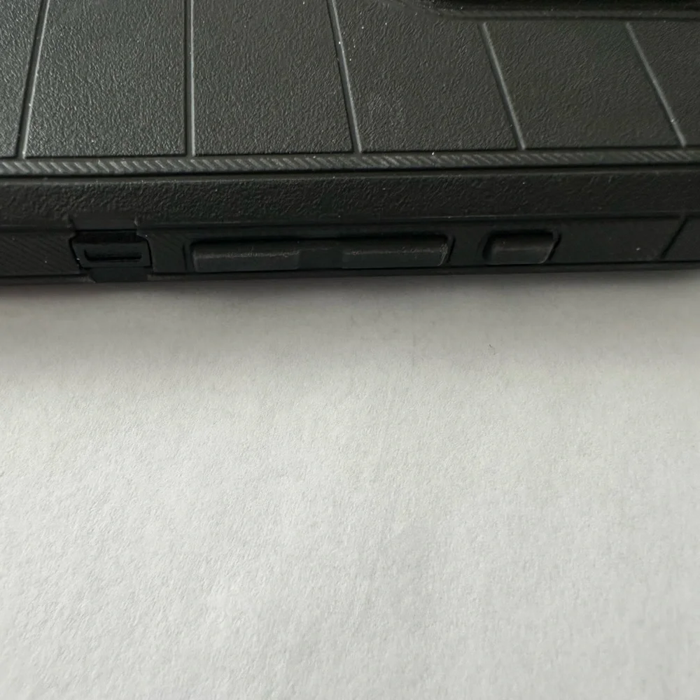 OtterBox defender pro